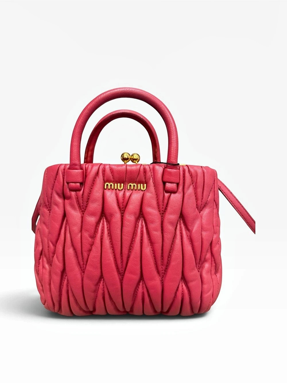 Very Rare Miu Miu Matelassé Mini Kisslock 2 way Top-Handle Bag in Red
